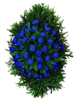 Венок из живых цветов из синей гвоздики