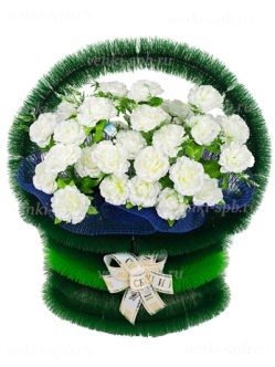 Корзина на кладбище в Санкт-Петербурге Атлантида с белыми розами купить