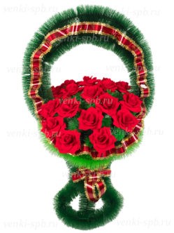 Корзина на похороны из красных роз Медуница с бархатом