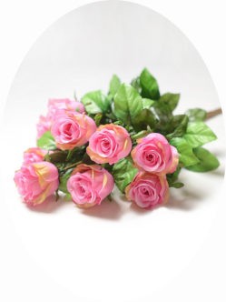 Букет розовых роз Трент на похороны в Санкт-Петербурге