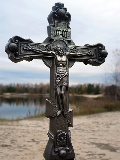 Крест из литого камня с орнаментом - Фото 7 | Компания «Венок»