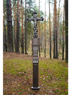 Православный крест из литого камня заказать в спб (фото общее)