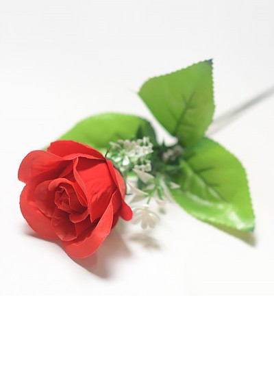 Одиночный бутон розы БРЕССО бархатный красный - Фото 2 | Компания «Венок»