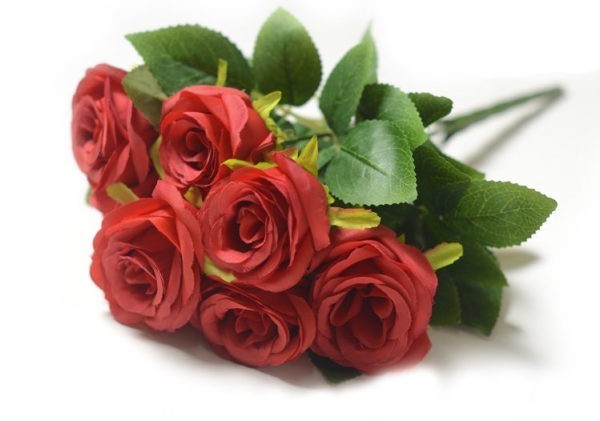 Букет роз Эбберли — красный - Фото 2 | Компания «Венок»