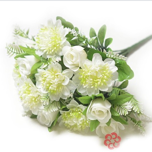 Стритли Букет смешанный роза + георгин белый - Фото 2 | Компания «Венок»
